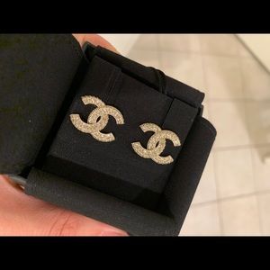 Brand new 2020 Chanel Crystal CC Stud earrings❤️❤️